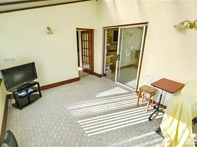Picture 16